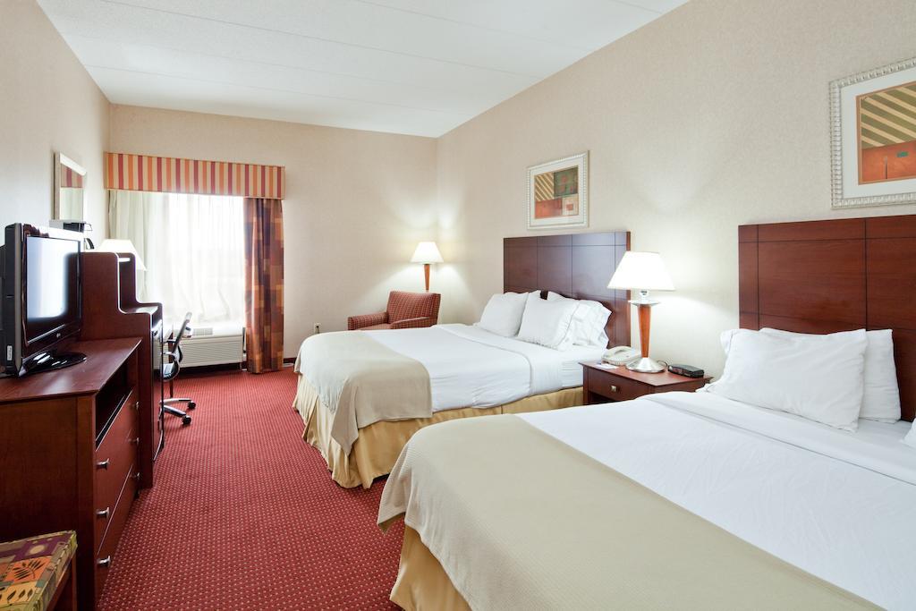 Holiday Inn Express Cincinnati-Lawrenceburg Exterior photo